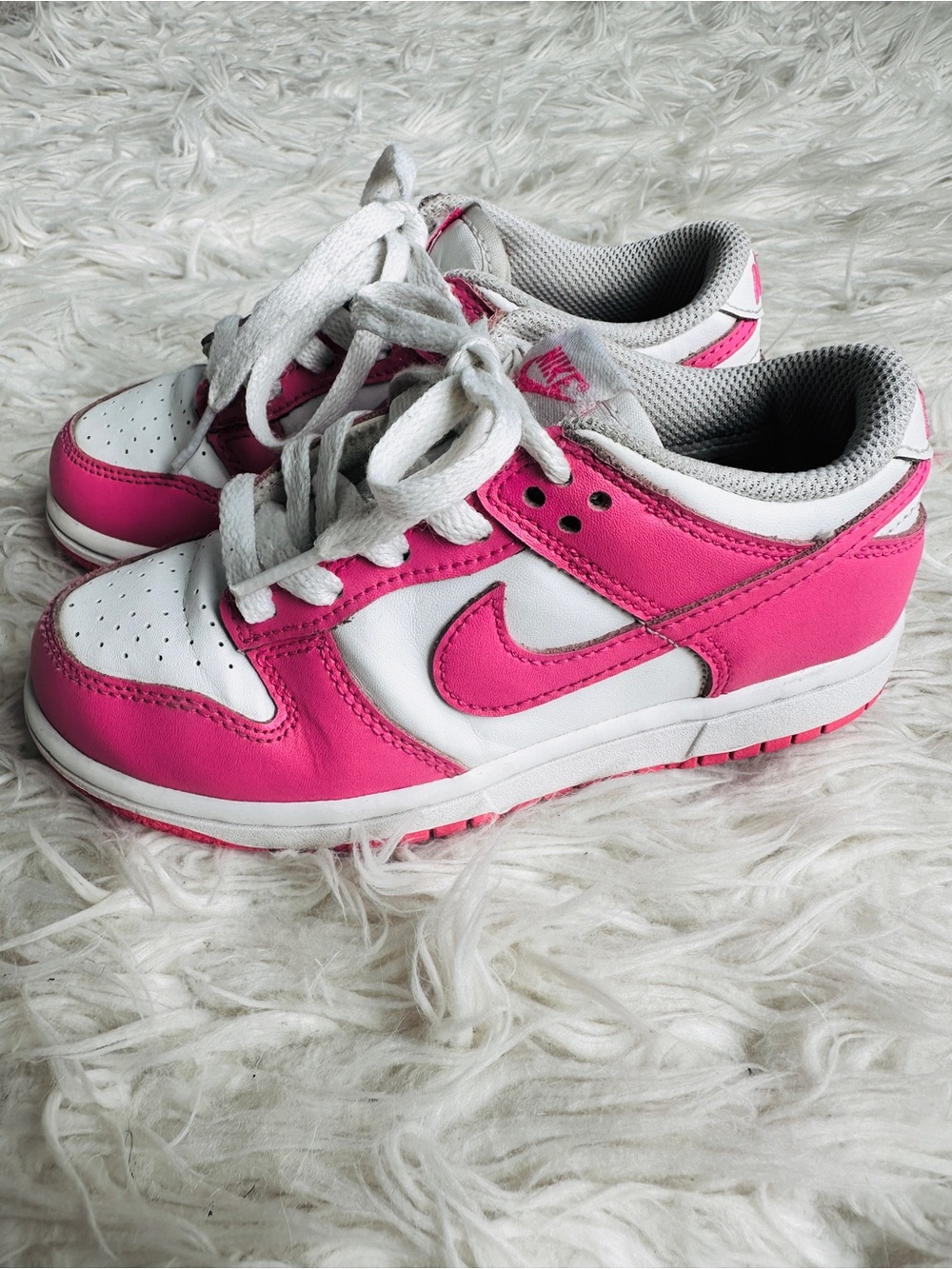 Nike Kids Dunk Pink and White Low-Top size 13